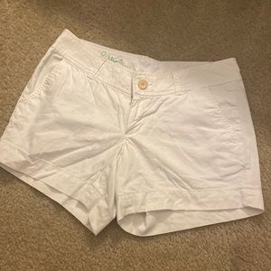 Lilly Pulitzer white Callahan shorts